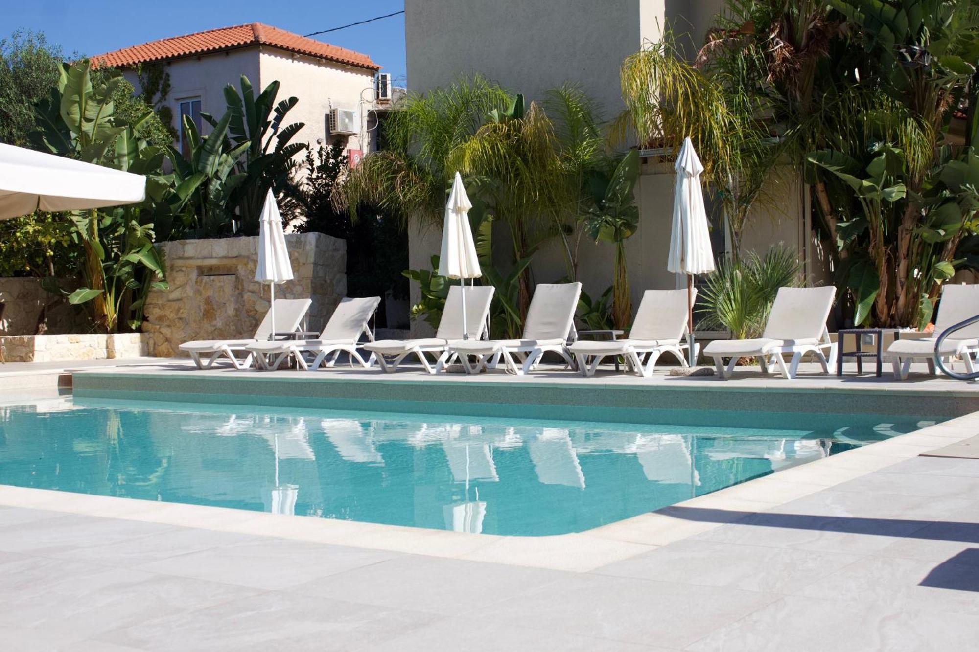 Makris Yialos Apartments Ласі Екстер'єр фото